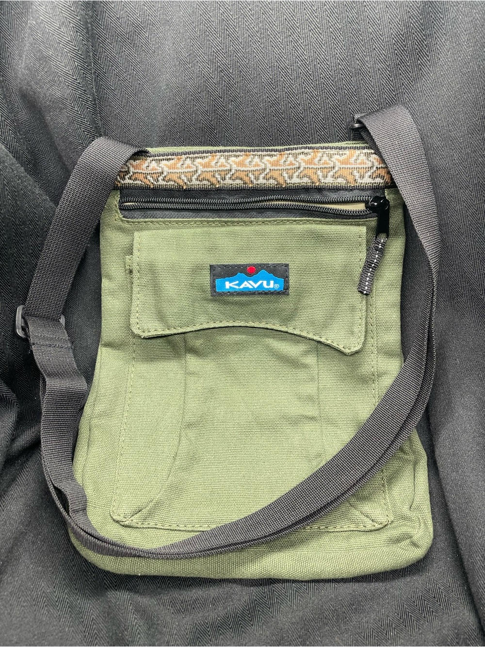 KAVU Keeper Cotton Canvas Crossbody/Sling Travel Bag